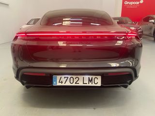 Porsche Taycan  2020