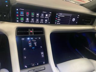 Porsche Taycan  2020