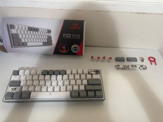 Teclado Redragon Fizz RGB - Gris y Blanco