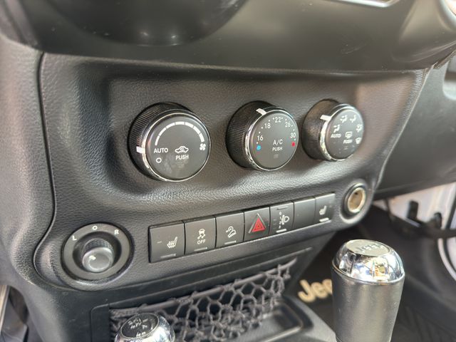 Jeep Wrangler 2.8CRD Auto 2015