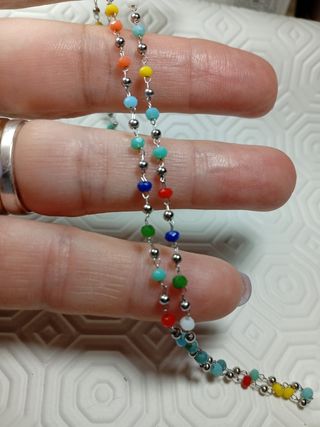 Collana multi-colore con perle