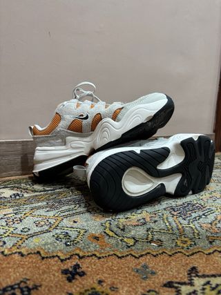 Zapatillas Nike Tech Hera