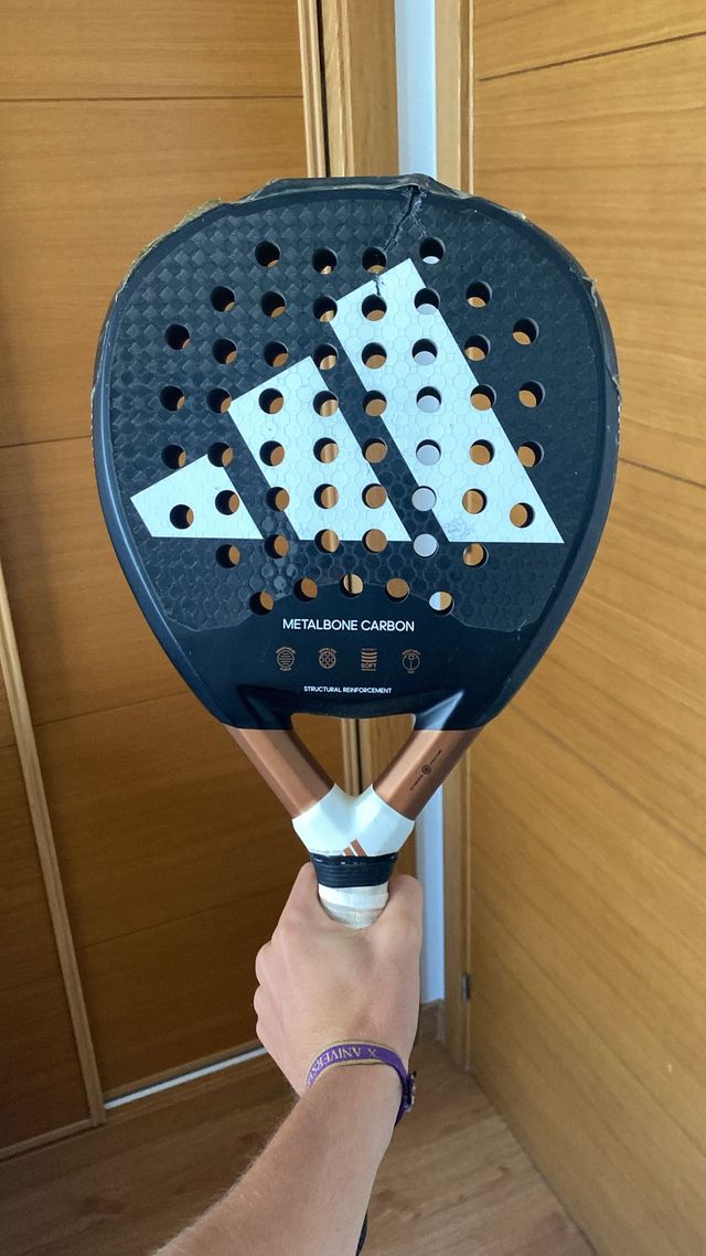 Pala Adidas Metalbone Carbon 2023