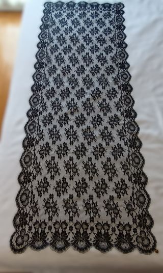 Stola o sciarpa pizzo chantilly “seta pura” nero