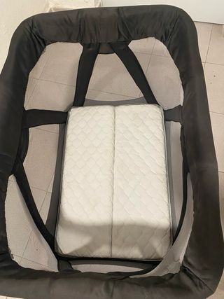 Cuna de viaje / Parque de juegos bebé Nuna