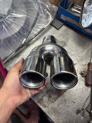 Cola escape doble salida acero inoxidable