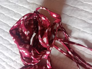 Top rojo con estampado