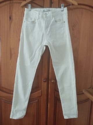 Pantalones Zara blancos -talla xs
