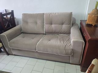 Sofá 2 plazas beige