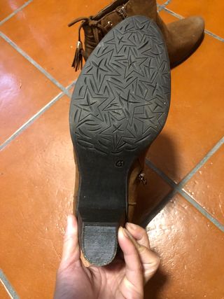 Stivaletti Marroni - Scarpe con Tacco