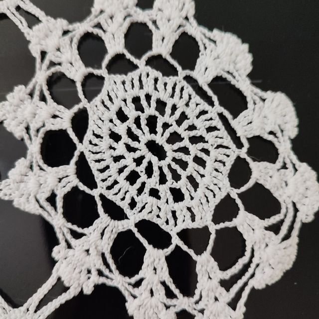 Centrino uncinetto cotone 58 * 23 cm. Fatto a mano