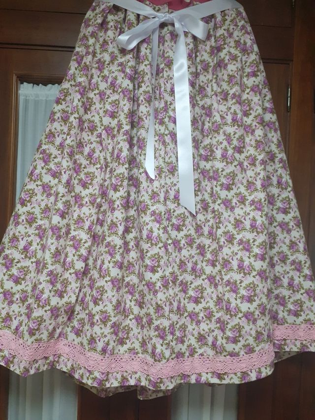 Zagalejo huertana: Blanco y morado