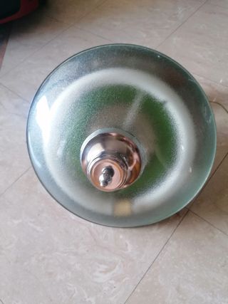Lampadario vintage in vetro  verde e metallo. 