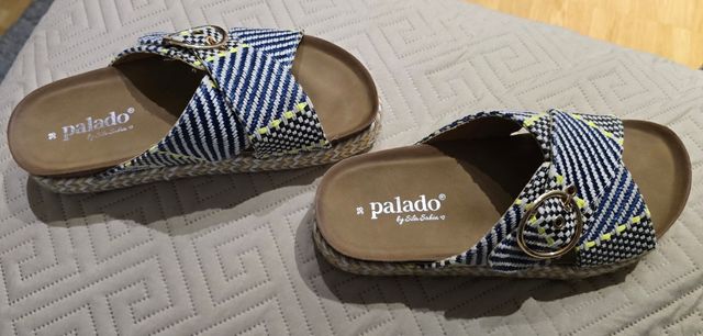 Chanclas Palado azules y blancas