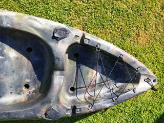 Kayak de pesca y paseo con remo.