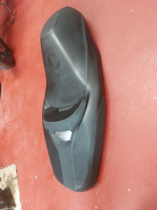 Sillín Yamaha XMAX 125 (2014-2020)