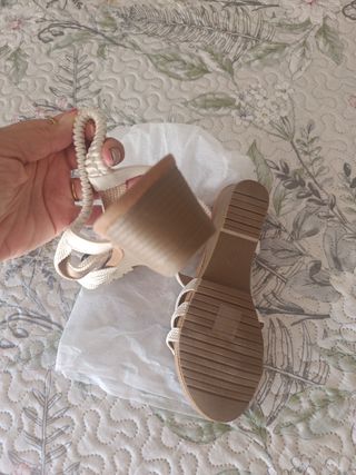 Sandalias cuña mujer