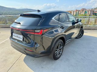 Lexus NX 2025
