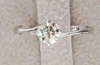 Anillo oro blanco con Diamante Natural NUEVO