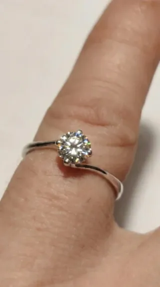 Anillo oro blanco con Diamante Natural NUEVO