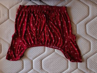 Top rojo - hombros descubiertos