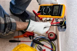 Electricista Urgencias, Fin de semana, Boletin