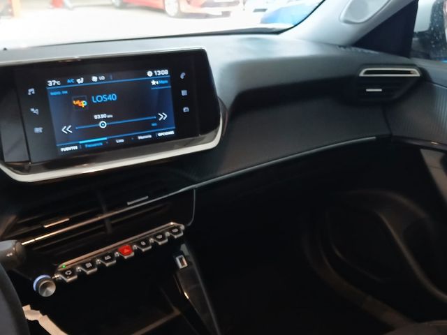 🚗✨ Peugeot 2008 desde 240€/mes