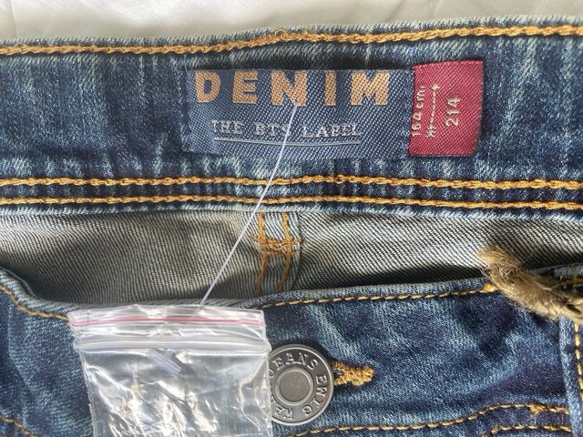 Vaqueros niño talla 14/16 El Corte Ingles.