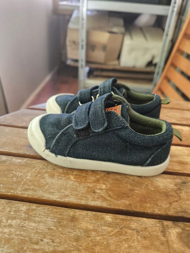 Zapatillas lona talla 25