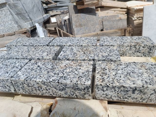 Tacos granito (20M²) 20x10x5cm