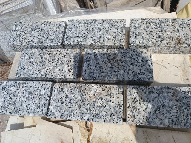 Tacos granito (20M²) 20x10x5cm