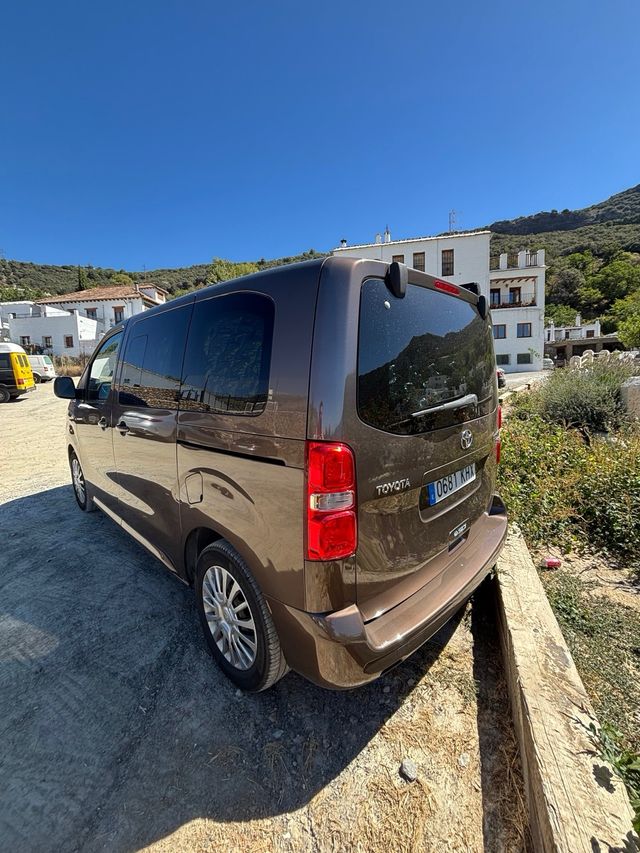 Toyota Proace Verso Corta 115 Camper
