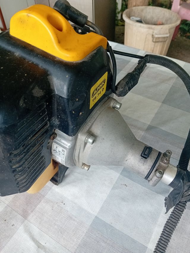 Desbrozadora Alpina TB 34D para aprovechar piezas