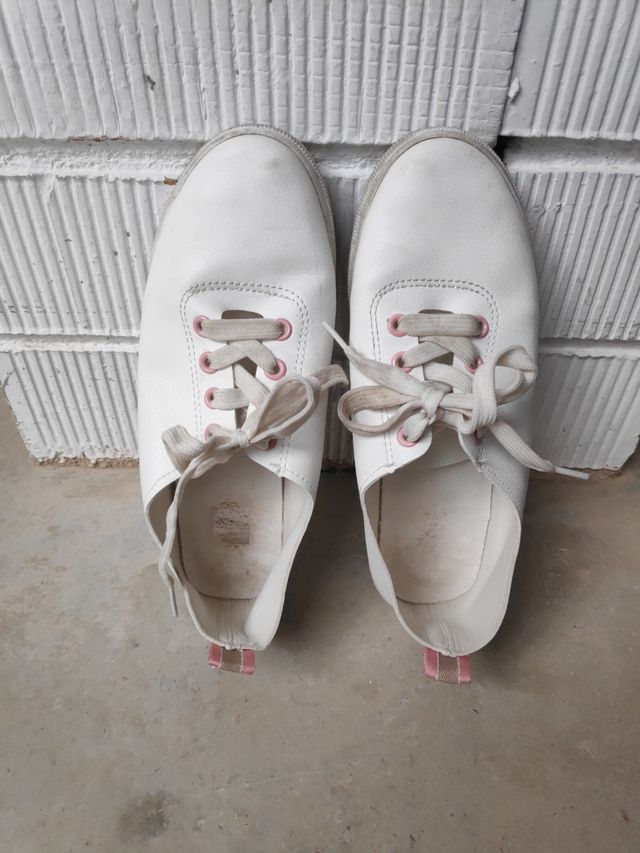 Zapatillas blancas - Casual