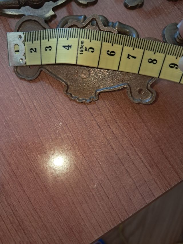 8 Tiradores antiguos metal dorado