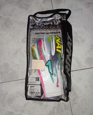 Guantes portero Rinat Asimetrik Stellar