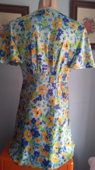 Vestido Stradivarius floral multicolor