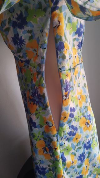 Vestido Stradivarius floral multicolor
