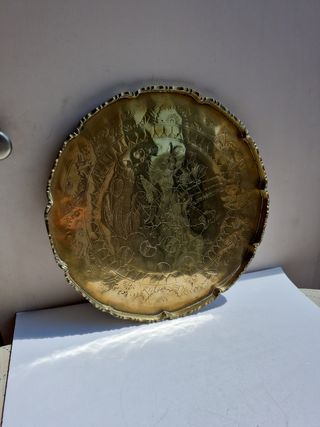 Bandeja bronce grabada oriental china o japon arte