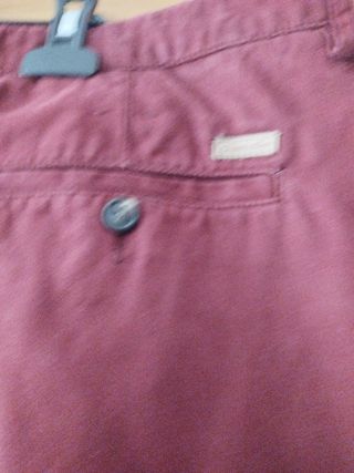 Pantalón chino granate Emilio Tuchi,talla 48