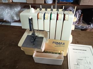 Máquina Overlock Fomax KDD-1334