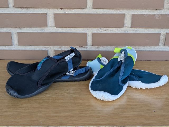 2 pares de escarpines agua talla 38-39