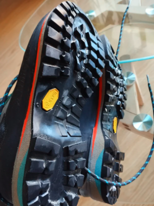 Botas Alpinismo Simond 41 - Semirrígidas