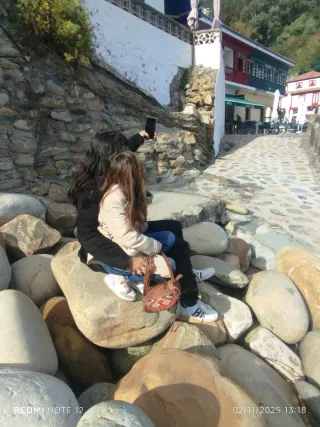 Busco cuidadora/or de niños económica/o