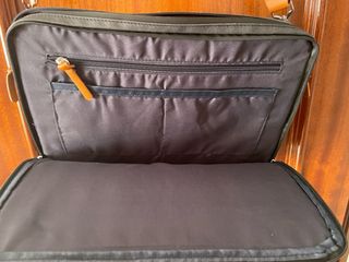Maletín bandolera portátil