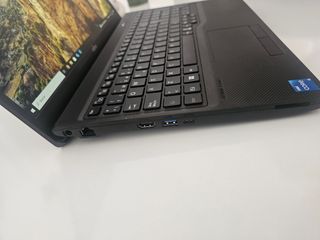 Portátil Fujitsu LIFEBOOK i5-16GB RAM IMPECABLE