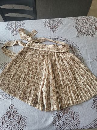 Falda pantalón plisada beige nueva da estrenar