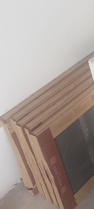 Se vende porcelánico