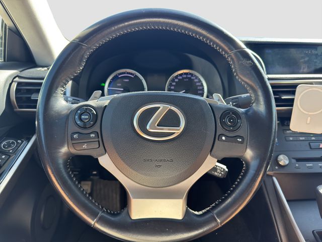 Lexus IS 300h 223CV Hibrido 2015