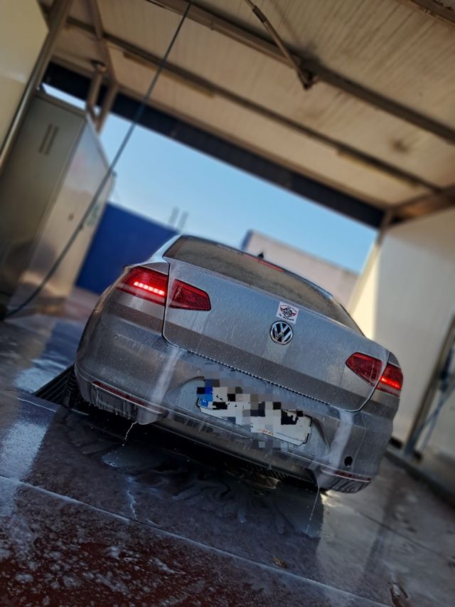 pasat  volvagen  2016